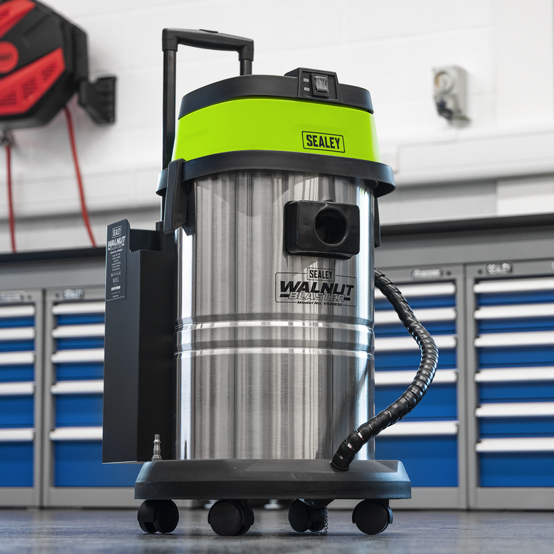 Sealey Walnut Blaster 30L Capacity VSWB30