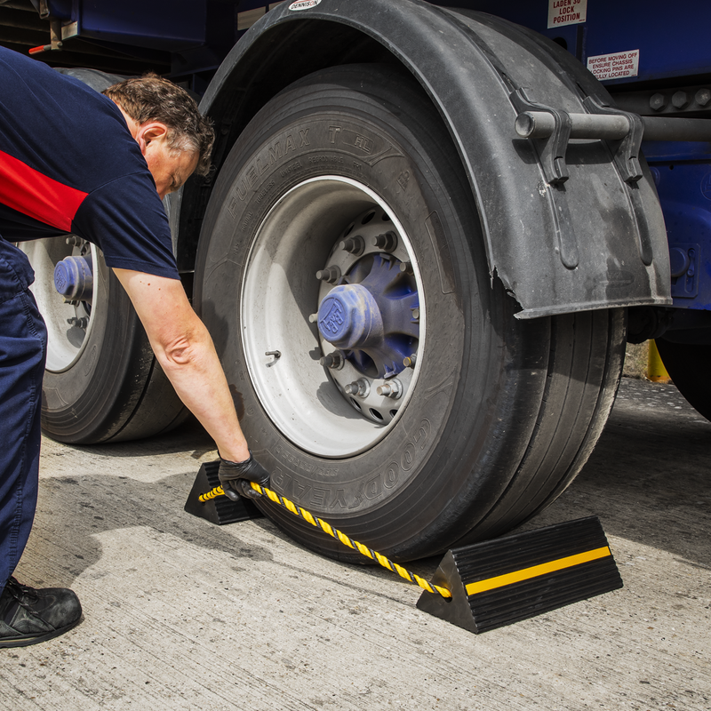 Sealey Heavy-Duty Rubber Wheel Chocks WC11 455x155x140mm